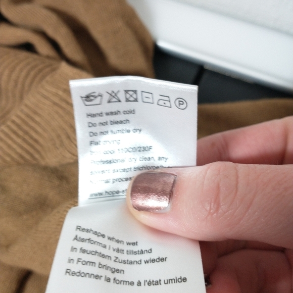 Hope Stockholm Pin Sweater, unisex XL/42 oversized minimalist linen blend - Picture 10 of 12